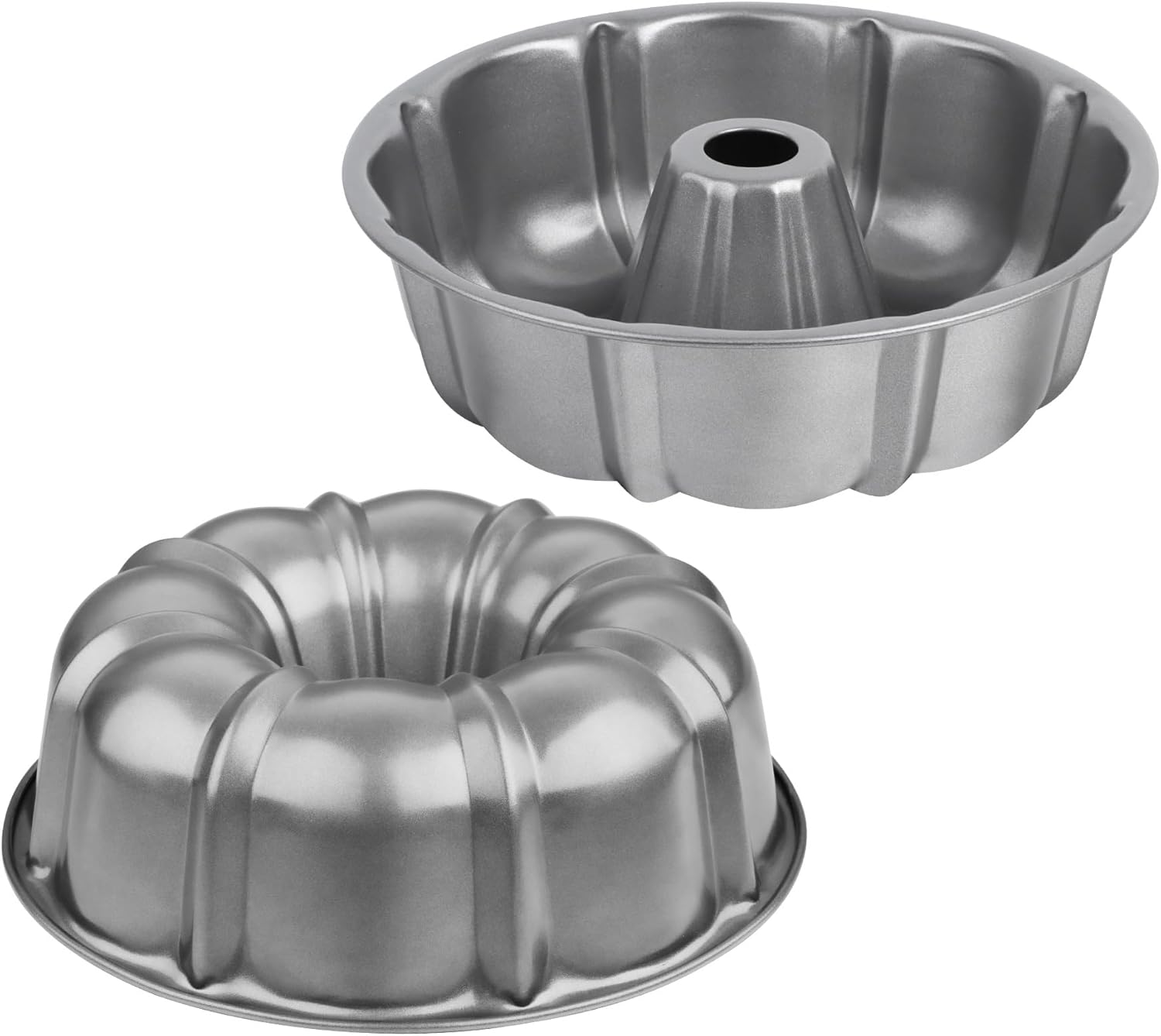 'Onader Bundt Pan displaying a golden brown cake'