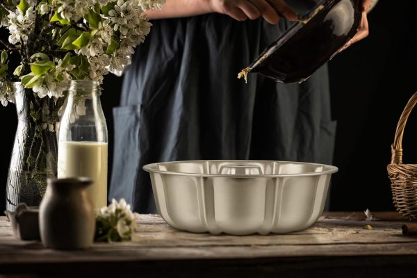 Leonyo Bundt Pan Carbon Steel Nonstick 10 Inch Gold-6