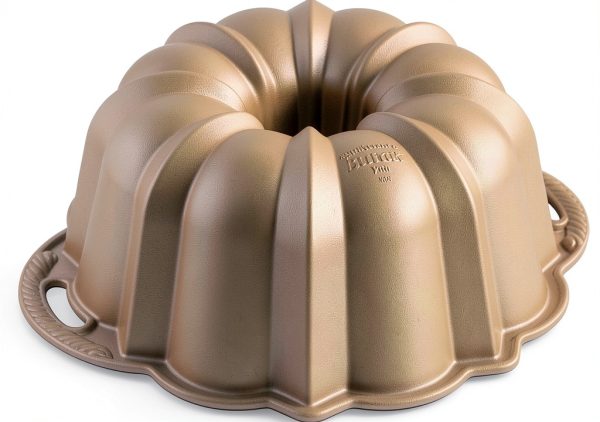 Nordic Ware Bundt Pan Aluminum Oven Safe 15 Cup-0